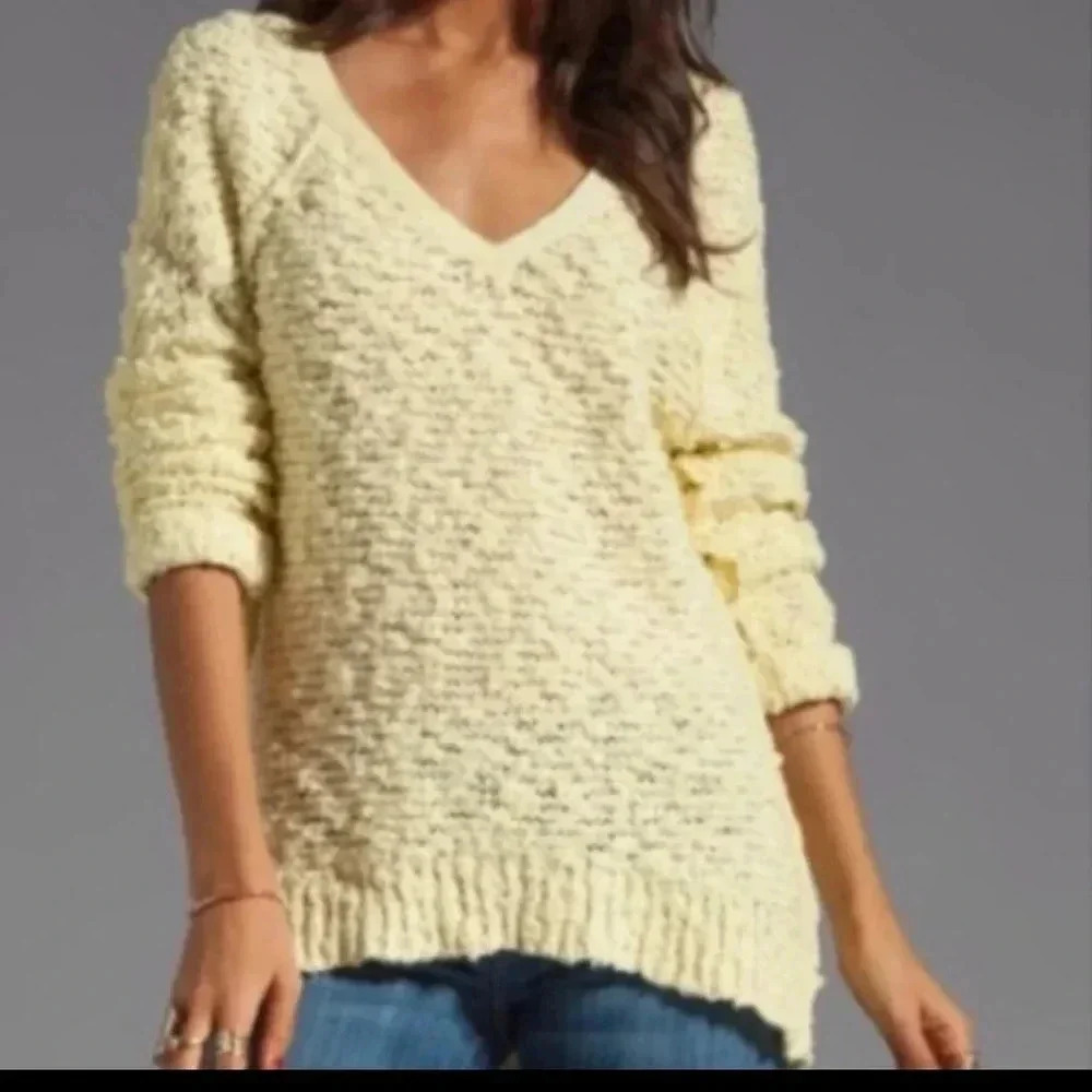 Free People Songbird Boucle Nubby V-Neck Sweater(S)